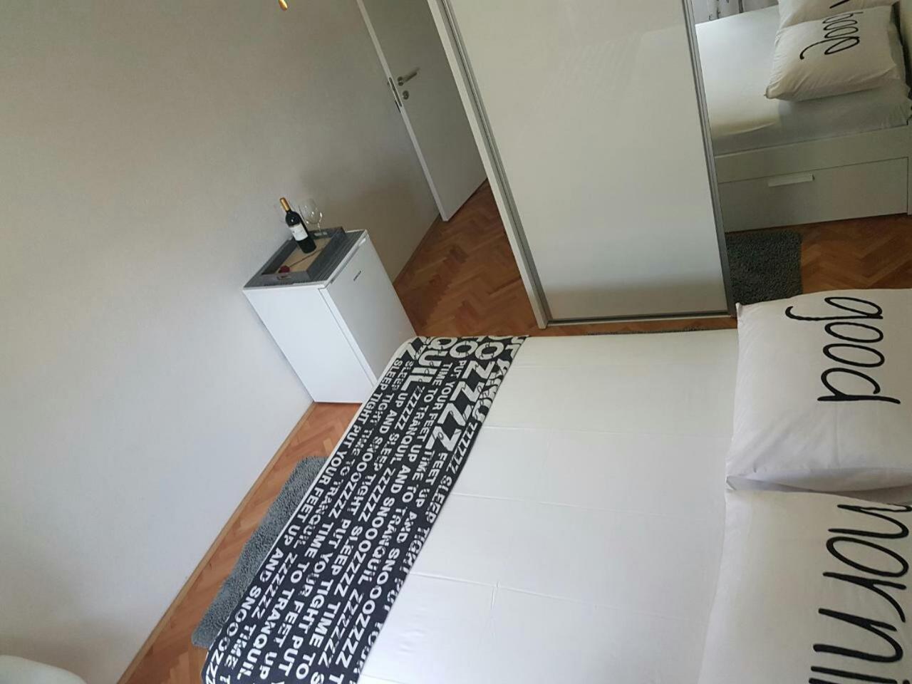 Kaja Apartment Makarska Exterior foto