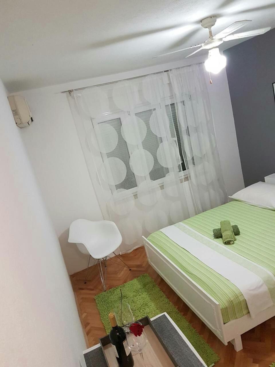 Kaja Apartment Makarska Exterior foto