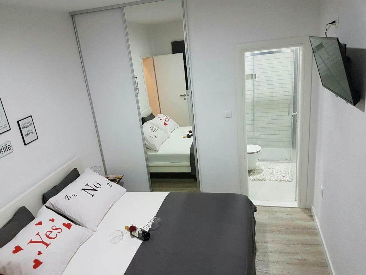 Kaja Apartment Makarska Exterior foto